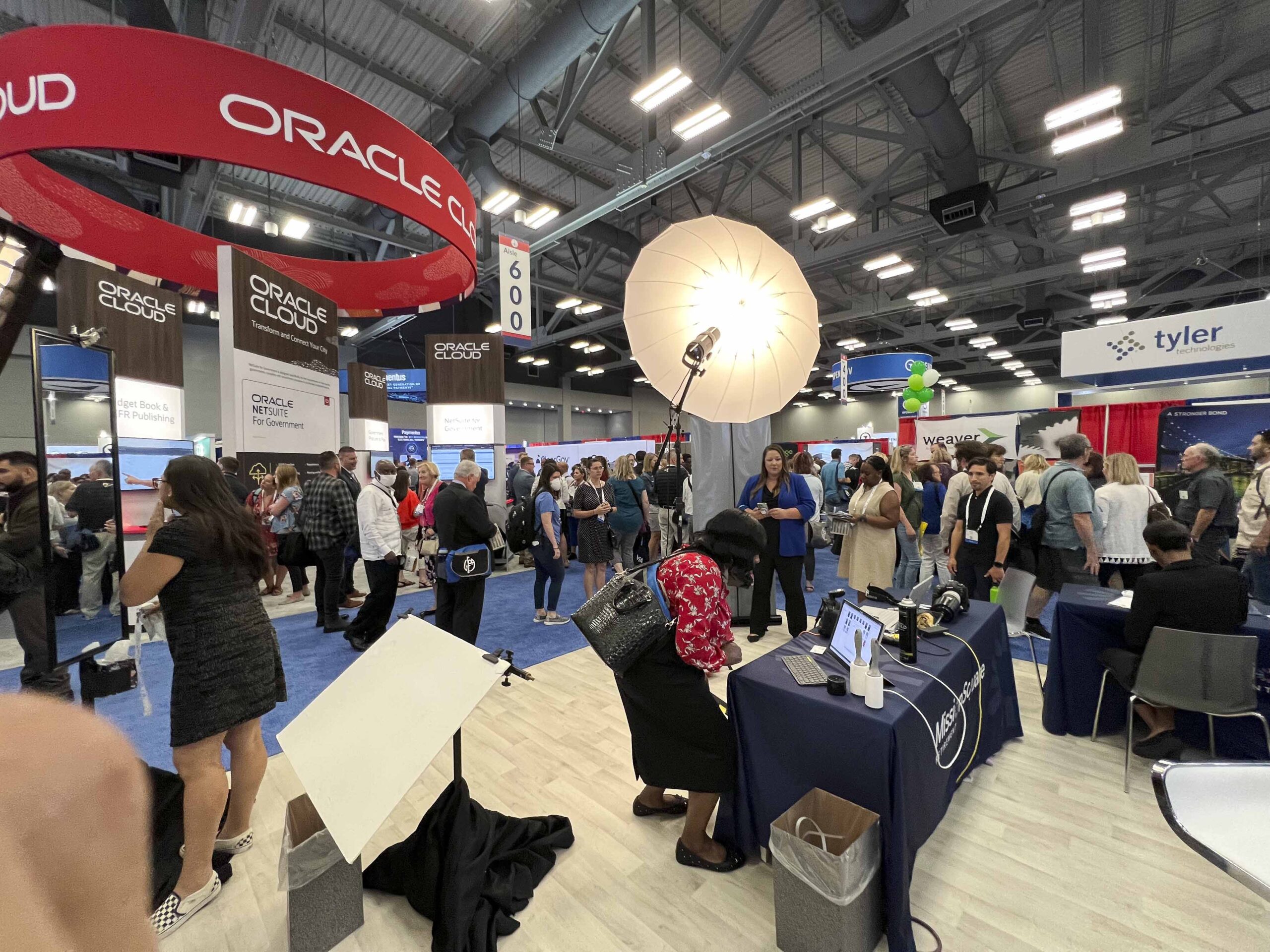 Headshot Stations Headshot Lounges for Conventions Tradeshows