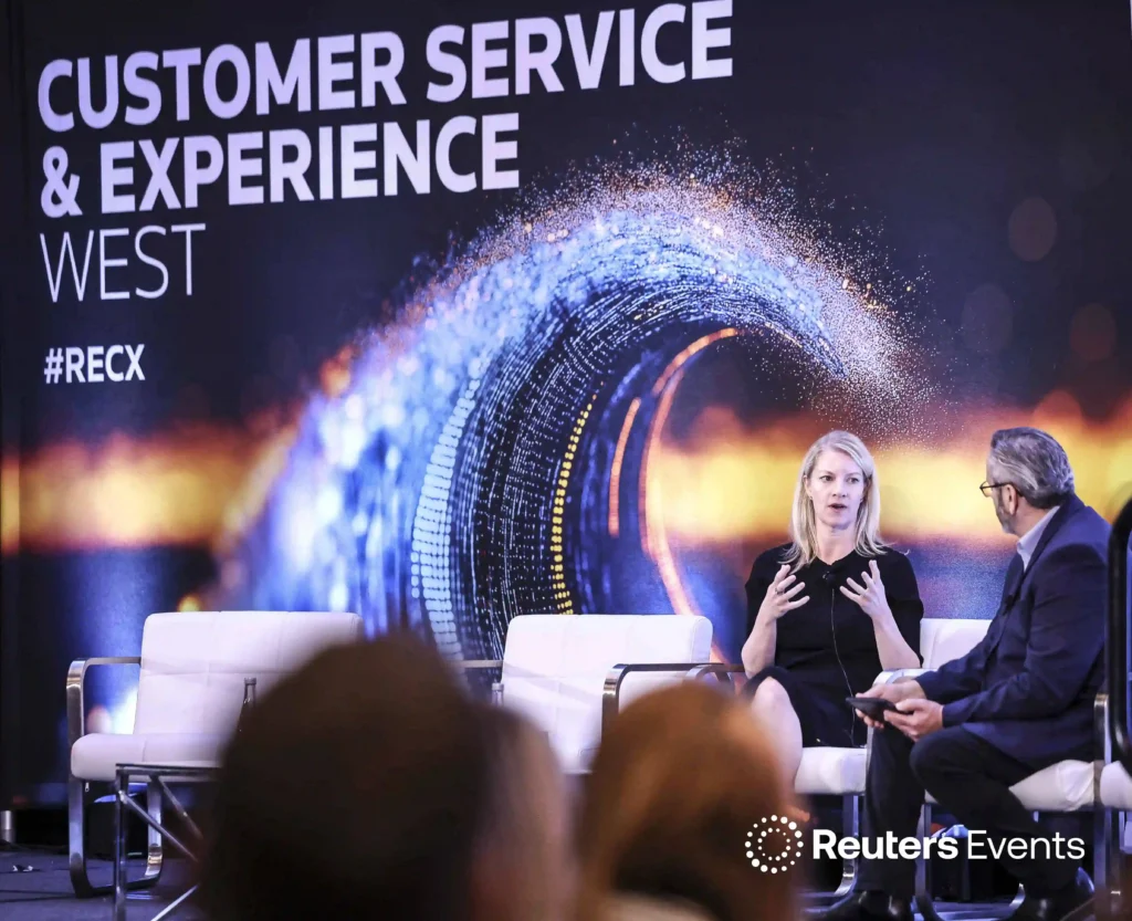 Panel discussion at Reuters Events Customer Service & Experience West. Photo by Joseph Rodriguez, convention event photography expert at proimagesphoto.com